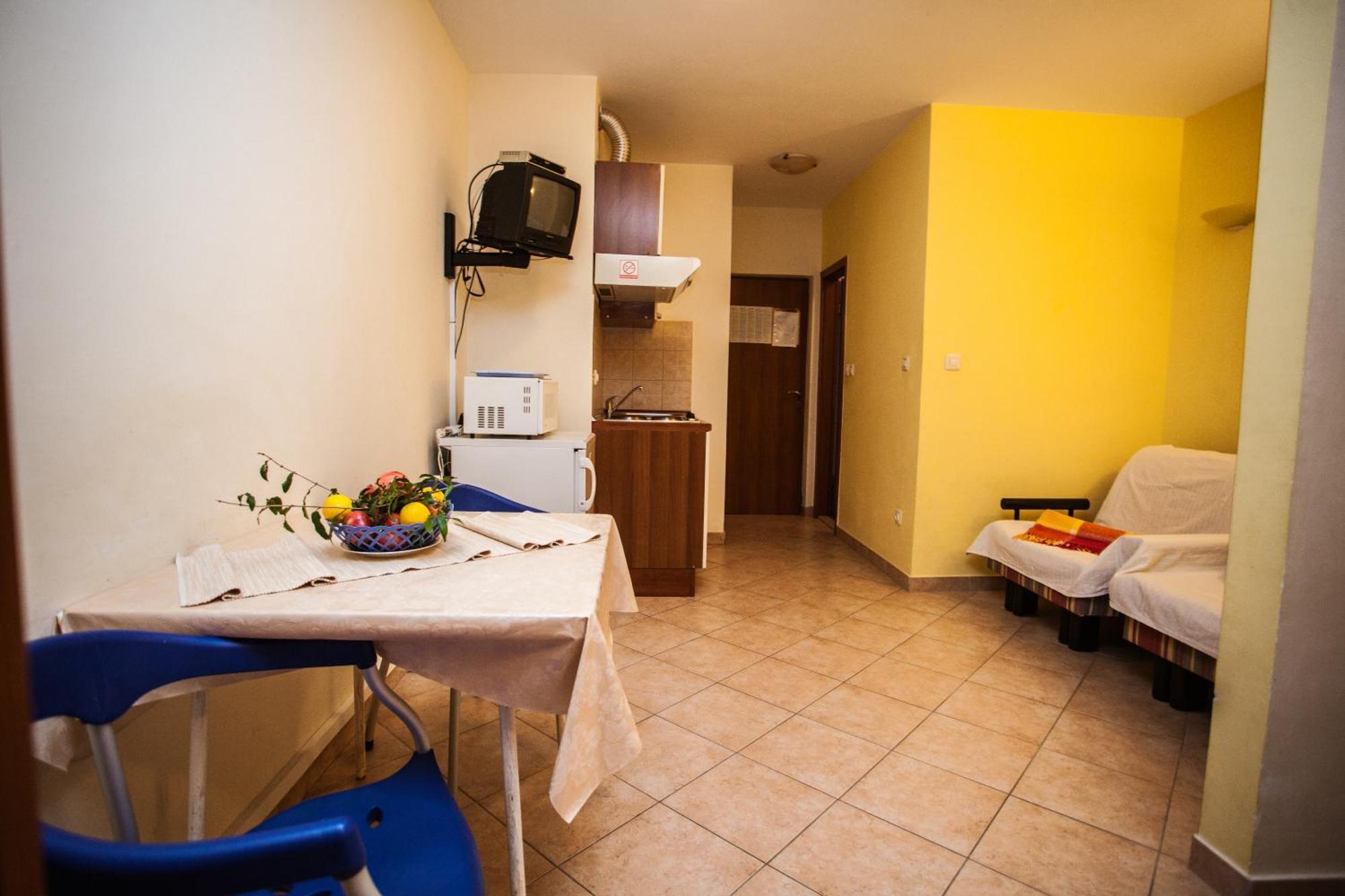 Apartments Agava-Mirjana Omis Phòng bức ảnh