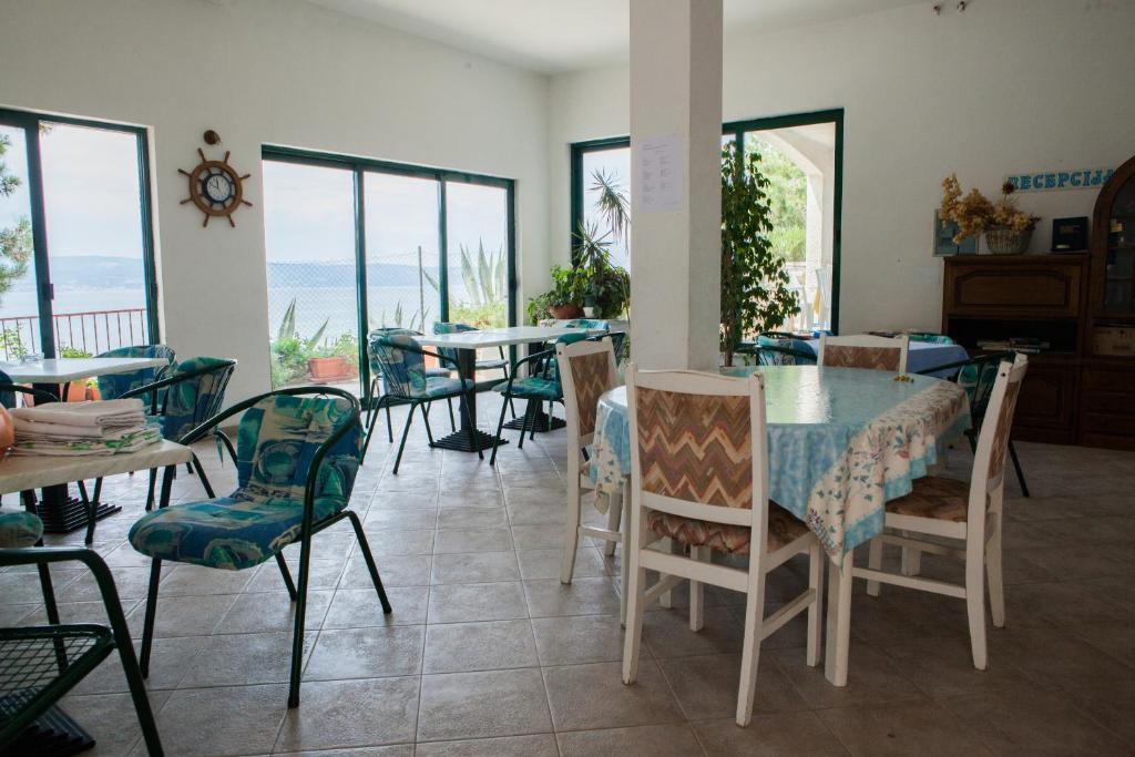 Apartments Agava-Mirjana Omis Ngoại thất bức ảnh