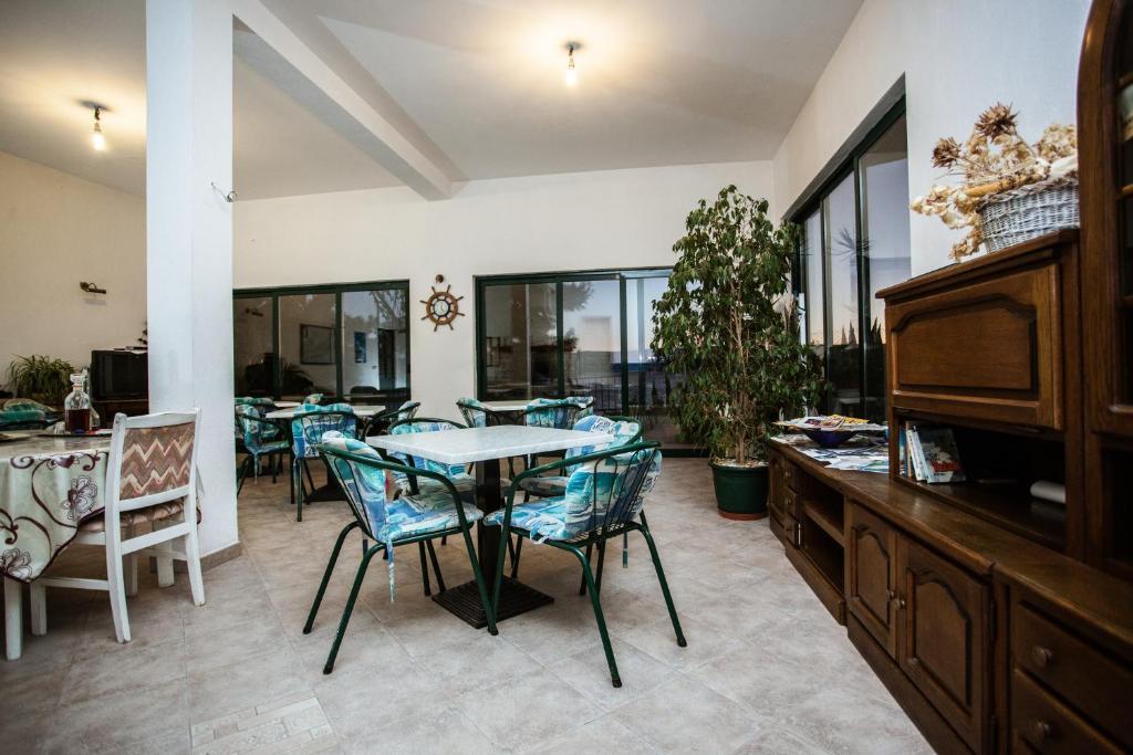 Apartments Agava-Mirjana Omis Ngoại thất bức ảnh